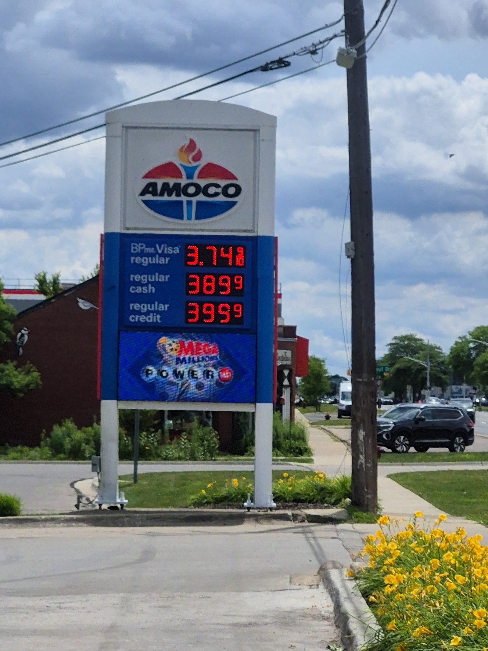 Amoco in Royal Oak