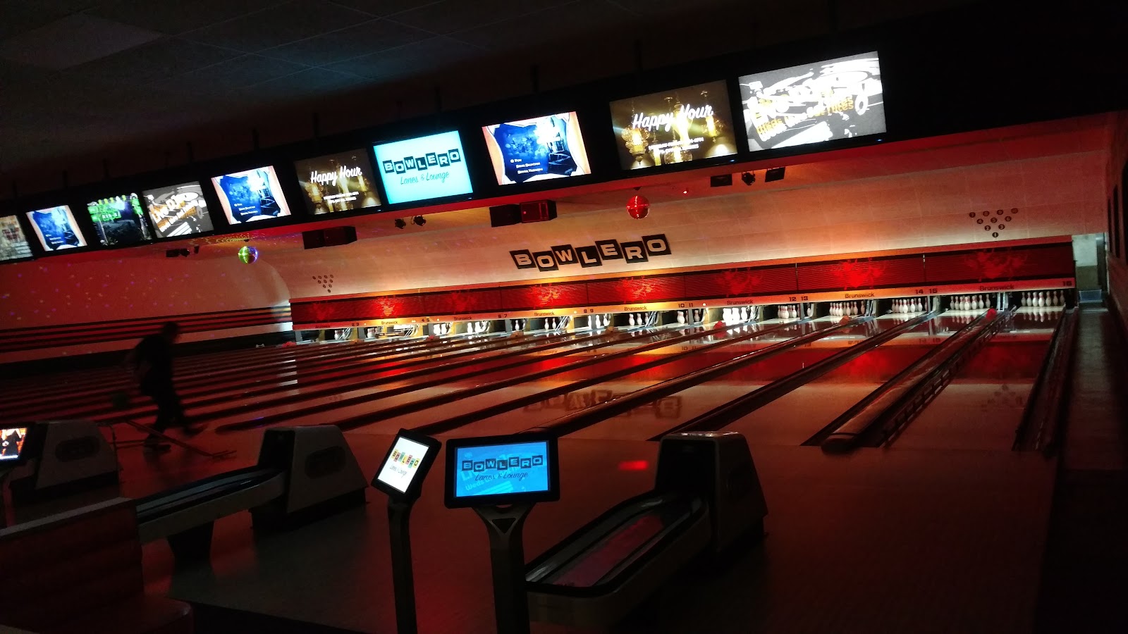 Bowlero Lanes & Lounge — photo
