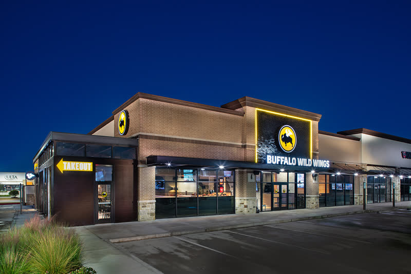 Buffalo Wild Wings in Royal Oak