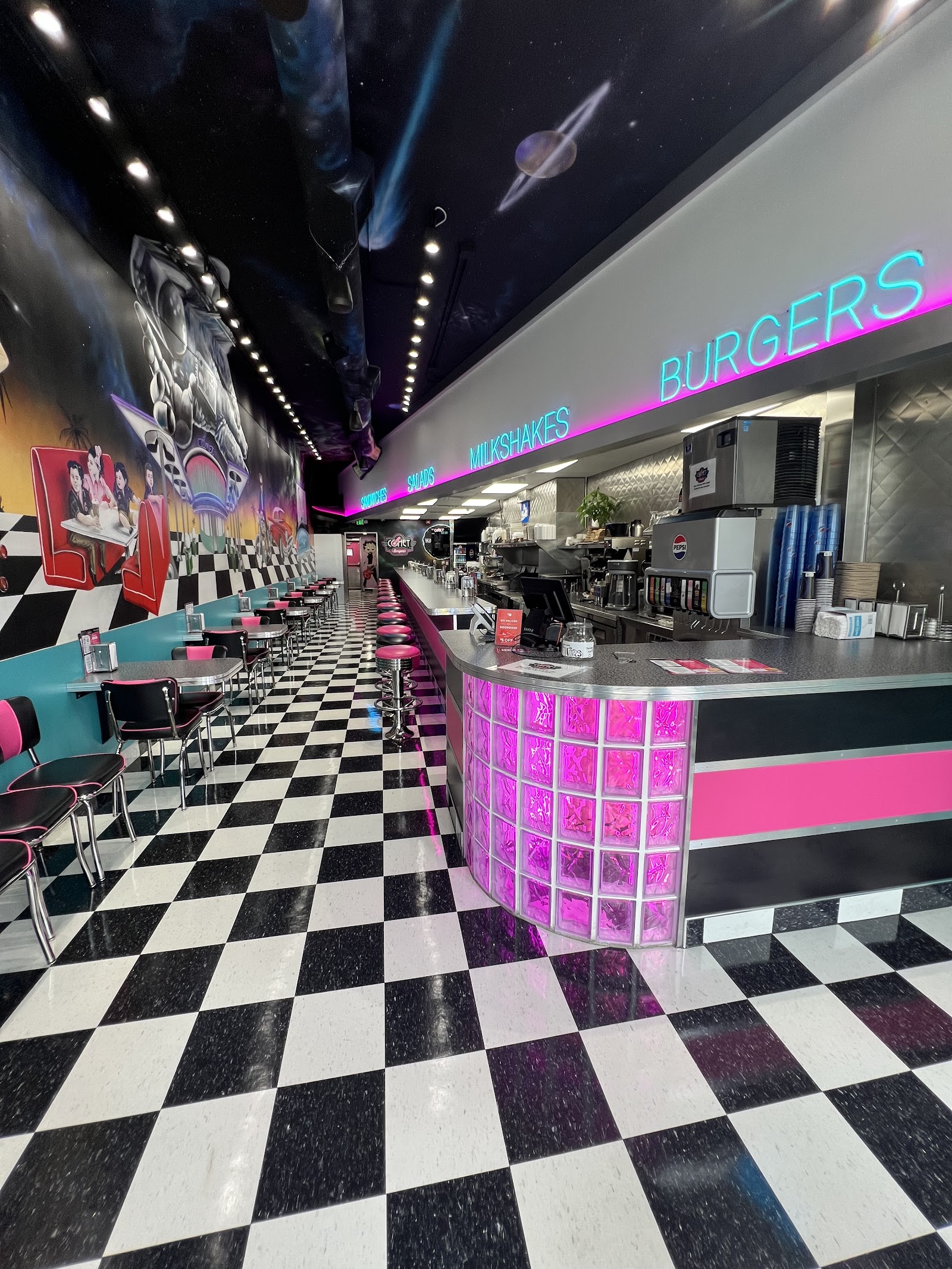 Comet Burgers — photo