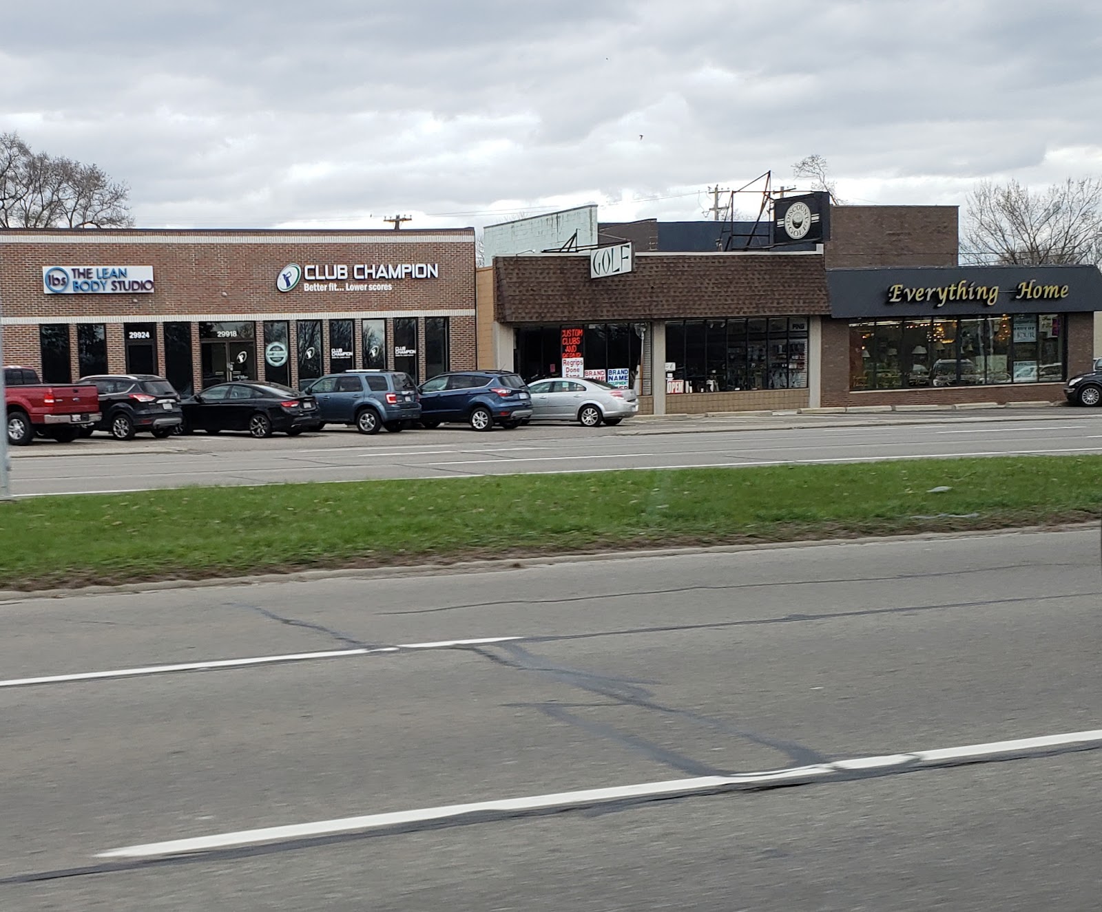 Discount Golf in Royal Oak
