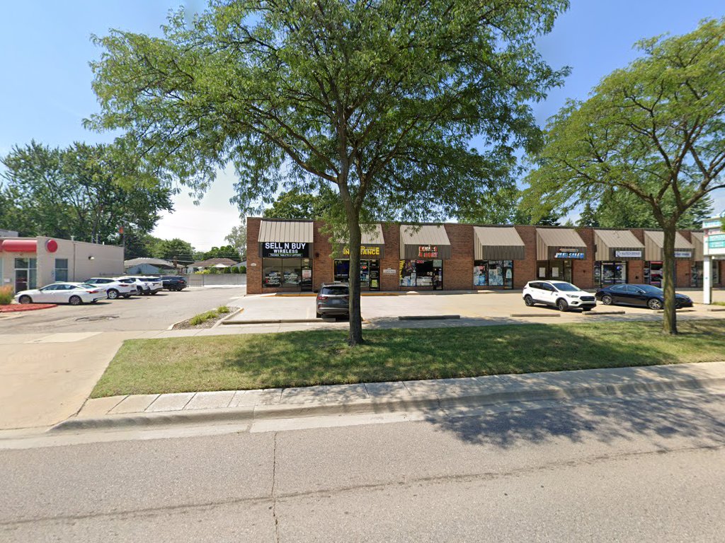 Dream Team Tax Pros in Madison Heights