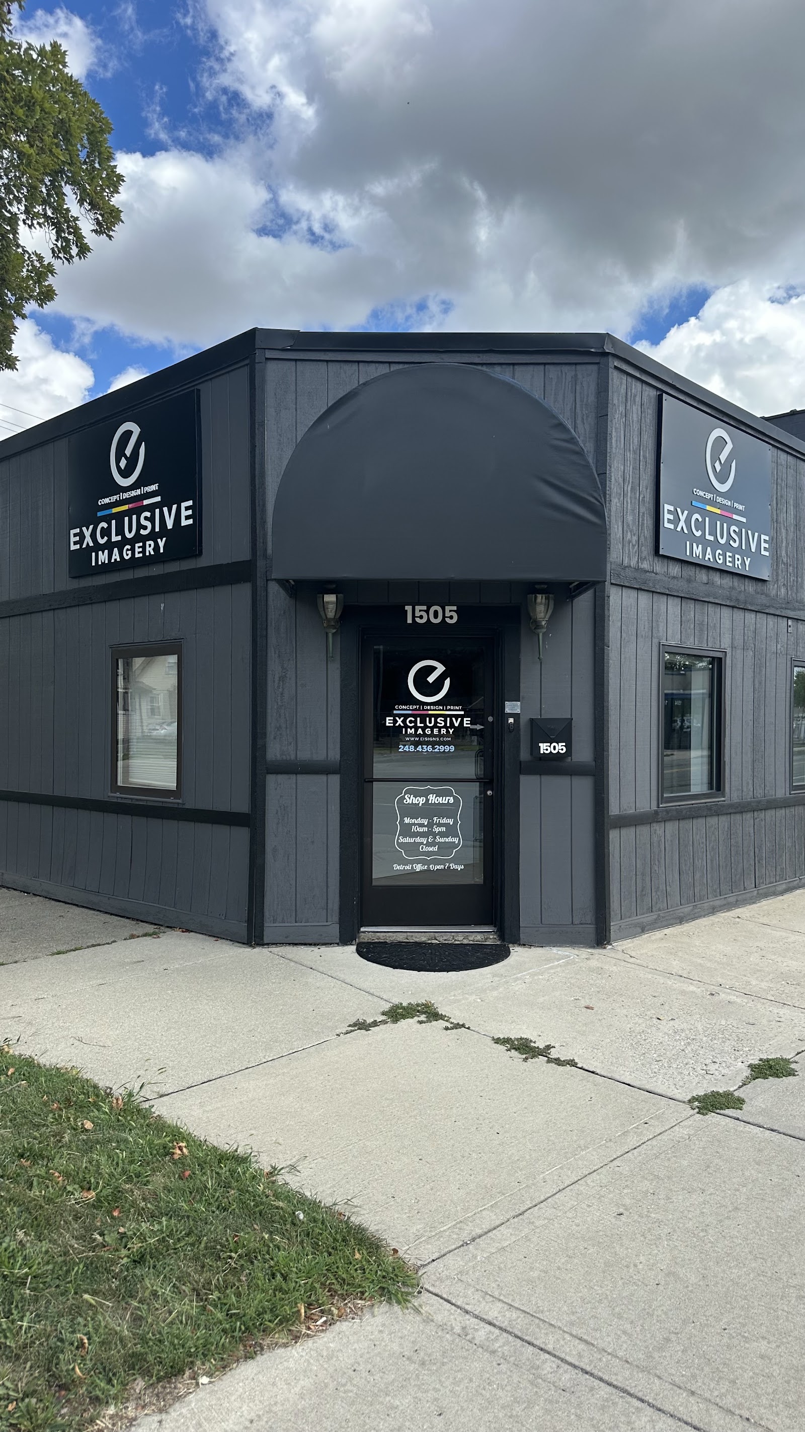 Exclusive Imagery Signs & Graphics — photo