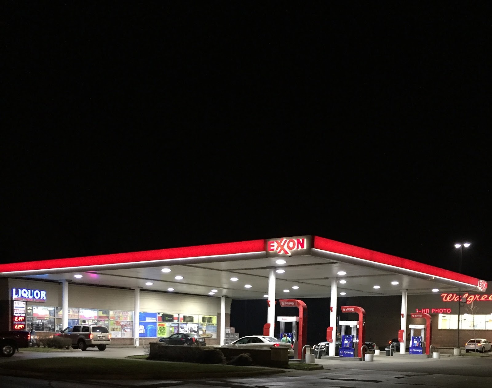 Exxon in Madison Heights