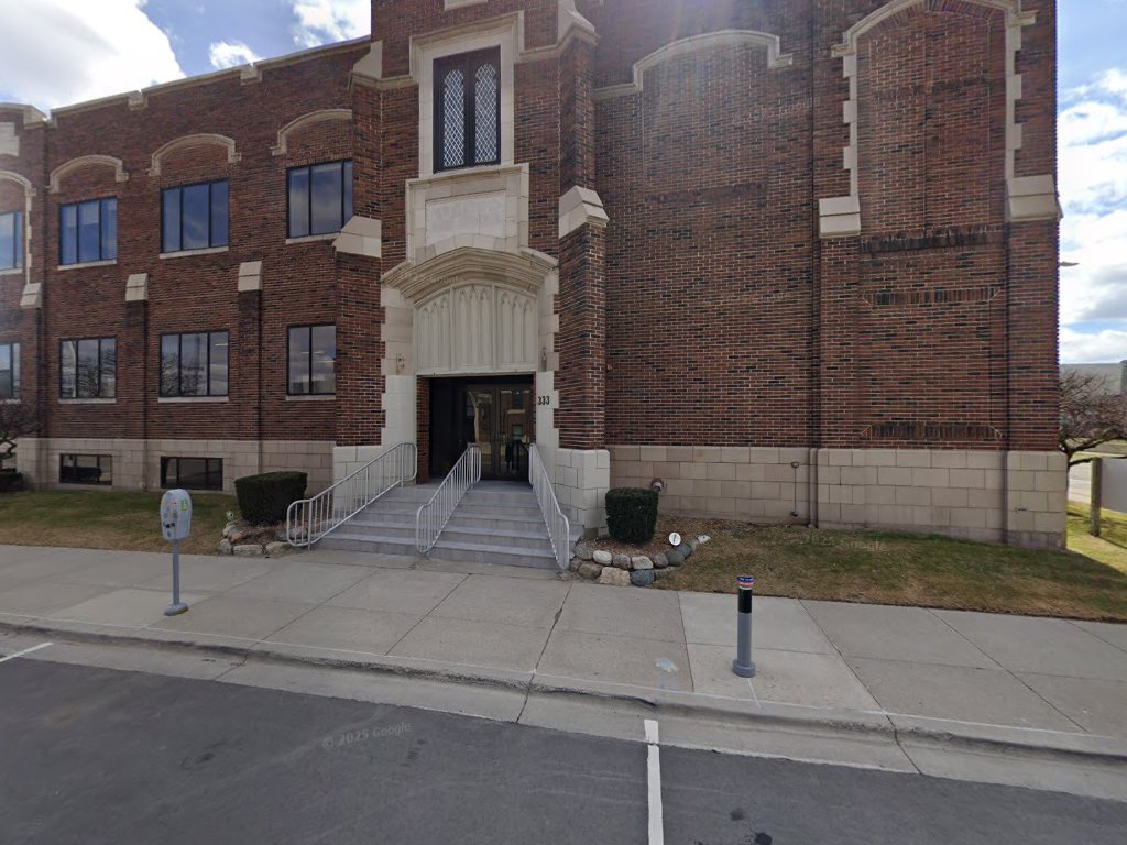 Hilltop Wealth and Tax Solutions in Royal Oak