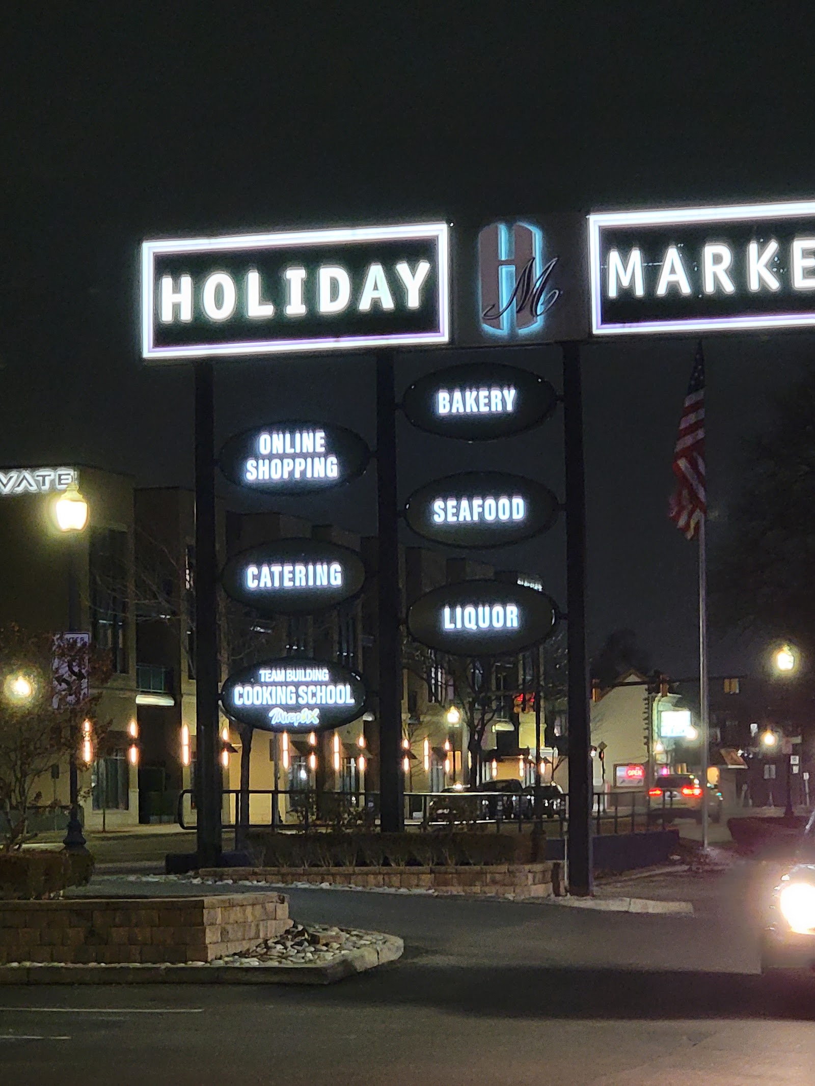 Holiday Market in Royal Oak