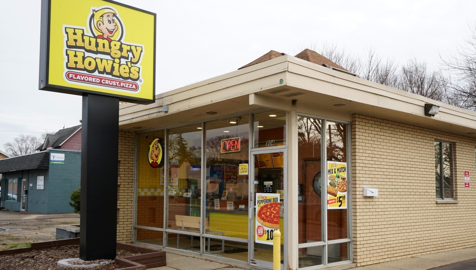 Hungry Howie's Pizza main photo