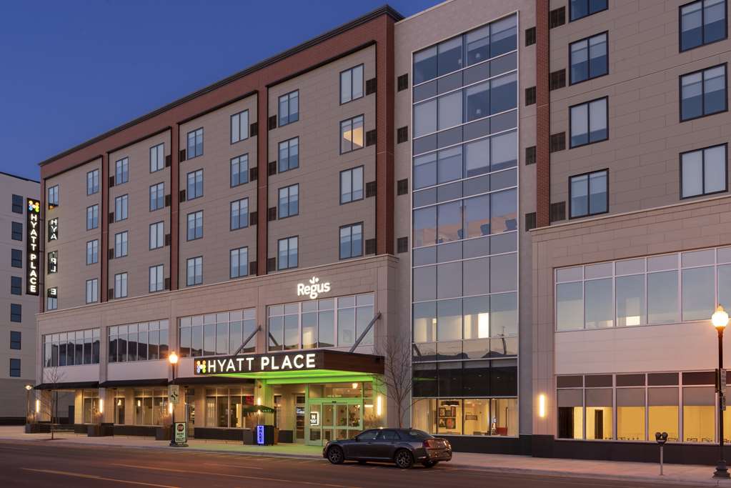 Hyatt Place Detroit / Royal Oak in Royal Oak