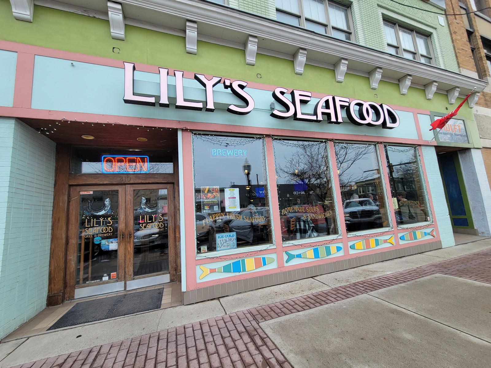 Lily's Seafood Grill & Brewery main photo