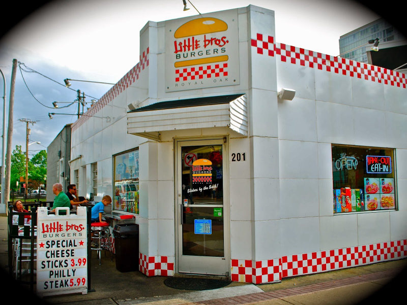 Little Brothers Burgers in Royal Oak