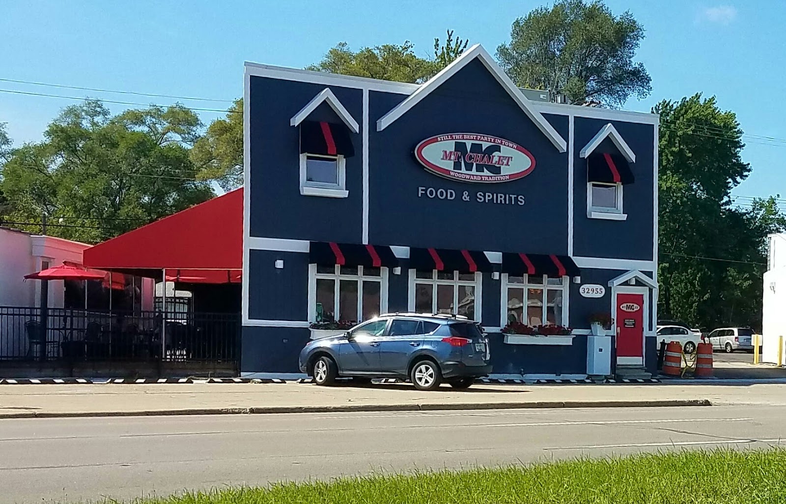 Mt Chalet II in Royal Oak