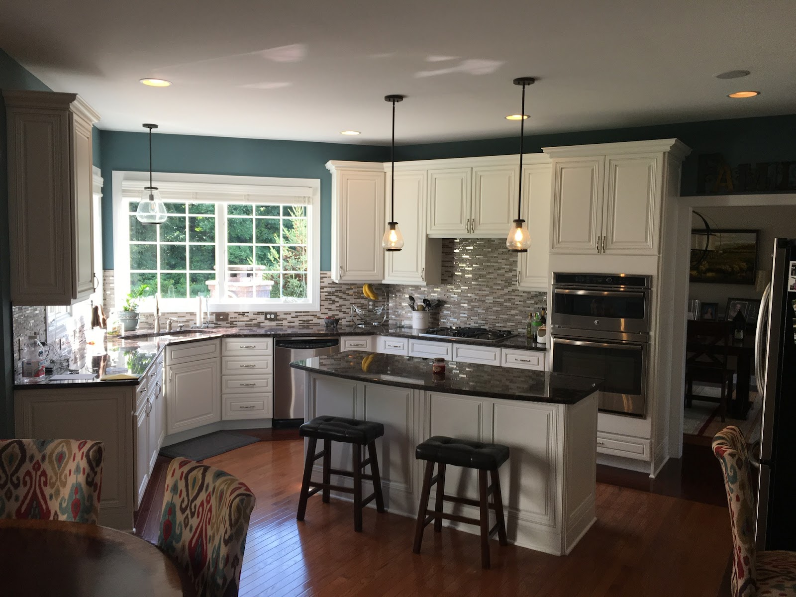 Oakland Cabinet Coatings in Royal Oak