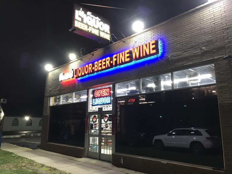 Paradise Liquor — photo