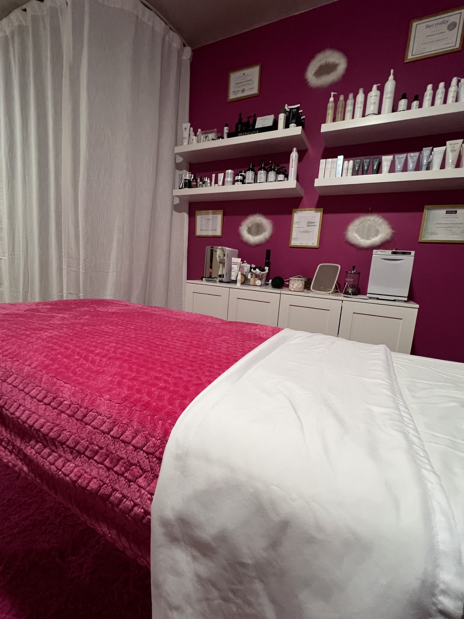 Pink Plush Taco Beauty Bar in Royal Oak