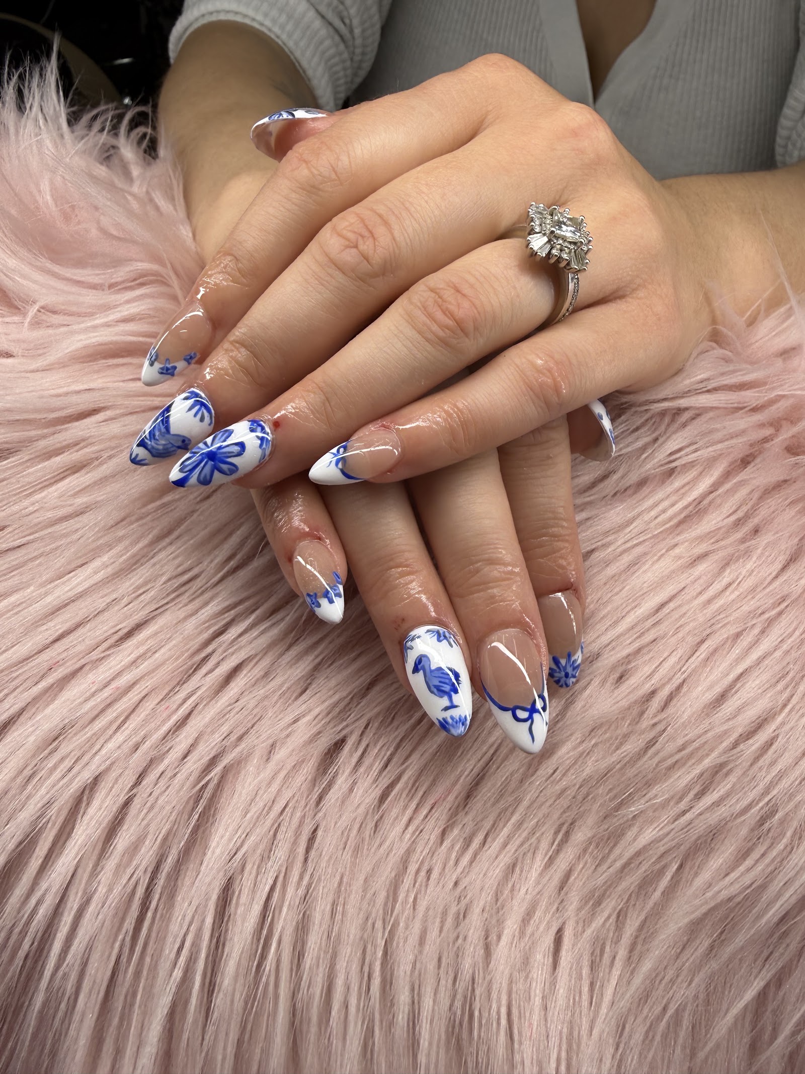 Pinky Promise Nail Studio in Royal Oak