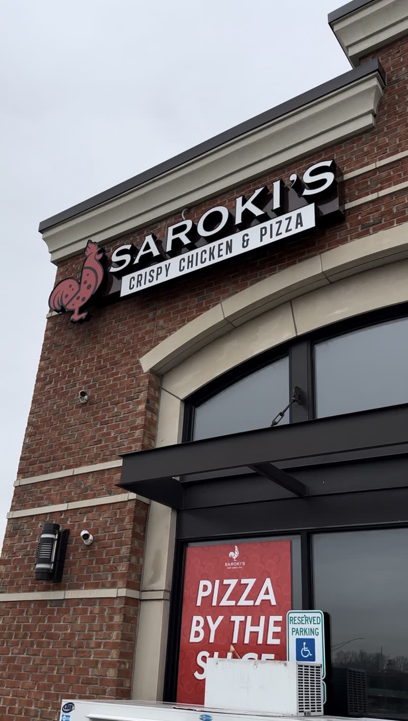 Saroki's Crispy Chicken & Pizza — photo