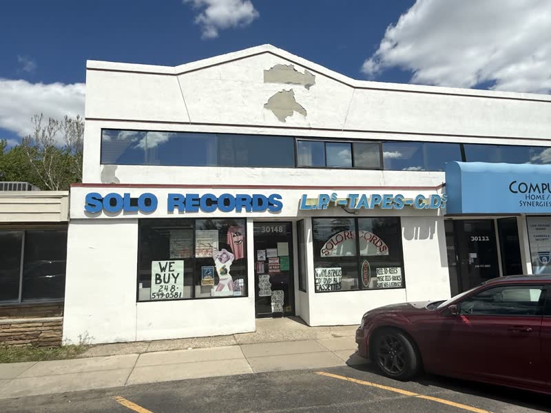Solo Records & Tapes in Royal Oak