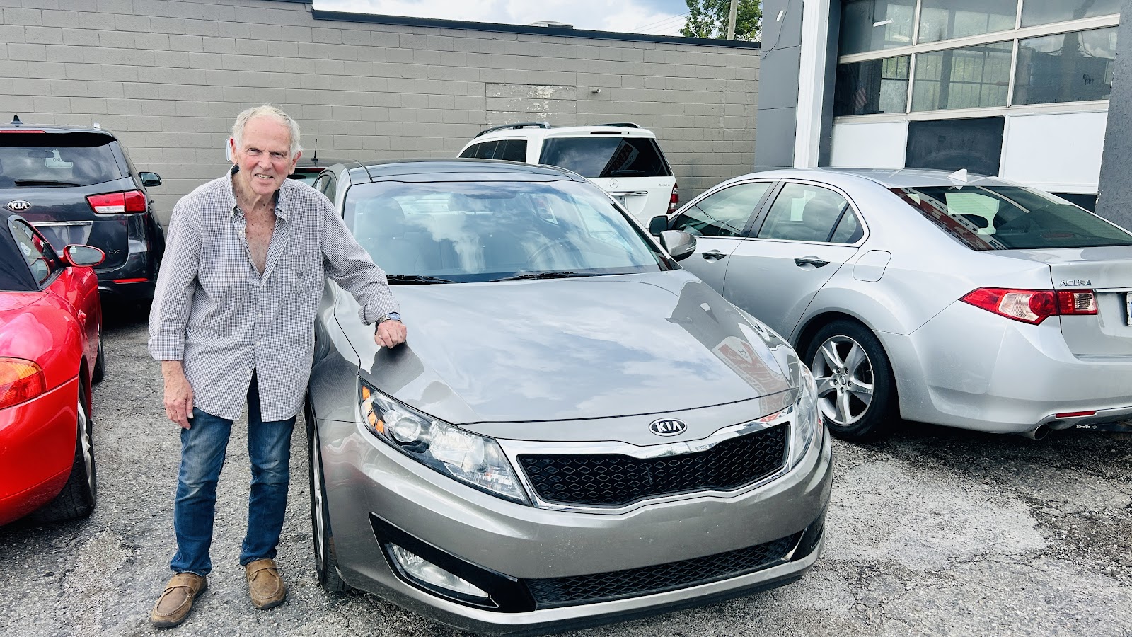 Suburban Auto Sales LLC — photo
