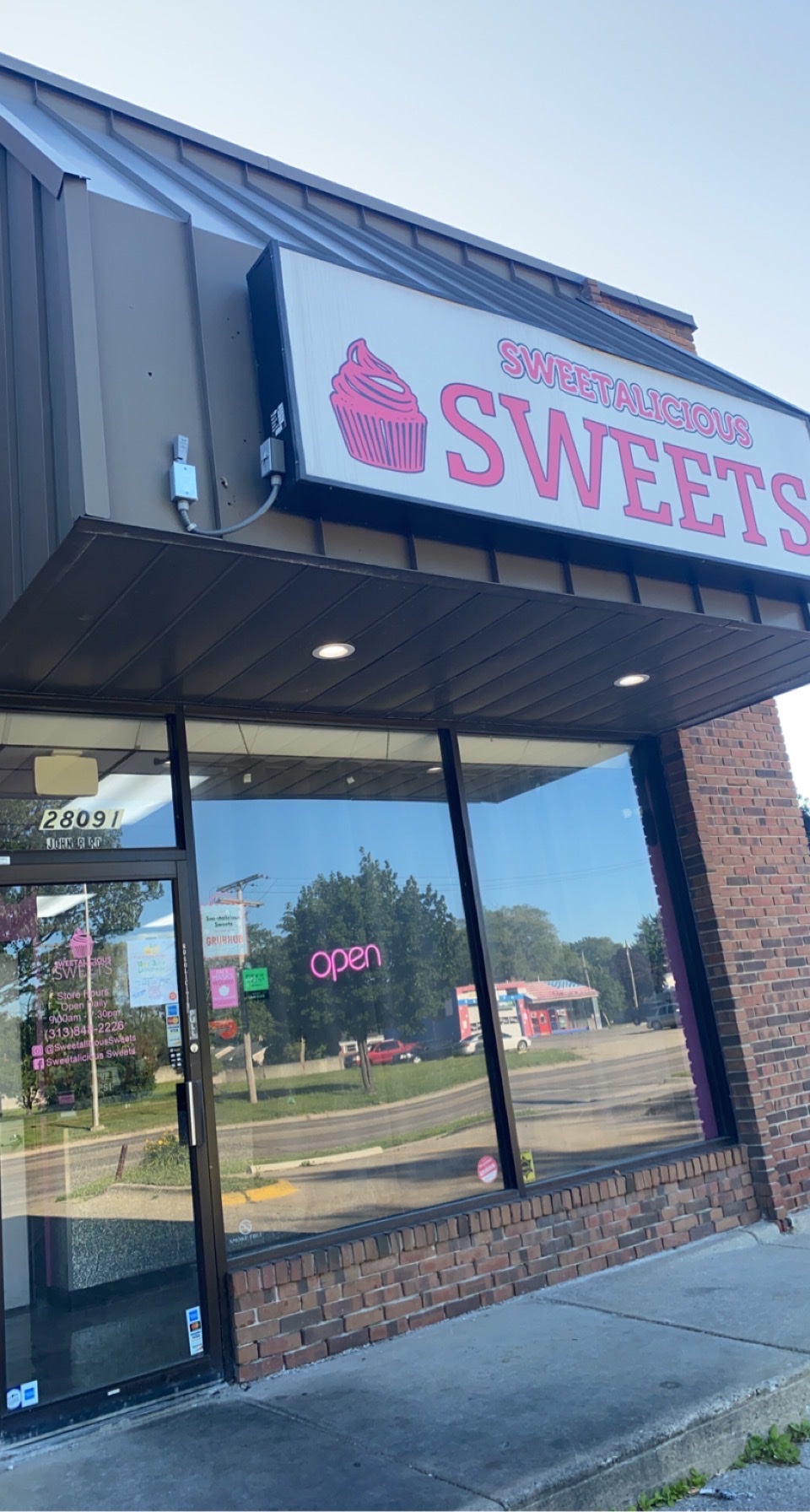 Sweetalicious Sweets in Madison Heights