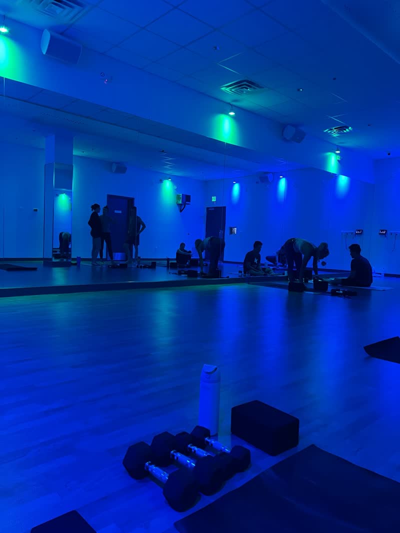 YogaSix in Royal Oak