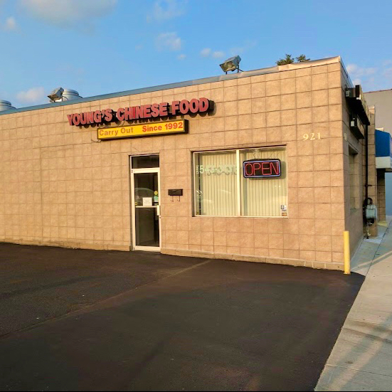 Young's Chinese Food Carryout in Royal Oak